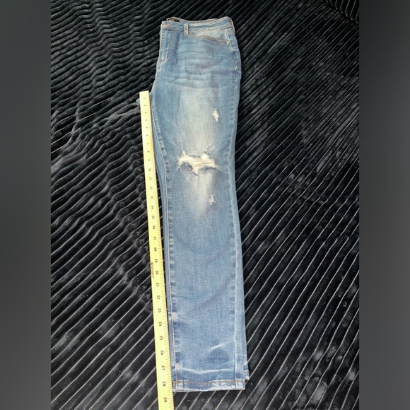 NWOT Judy Blue Skinny Fit Distressed medium wash Jeans rainbow accent, 13 13/31 - Picture 8 of 8